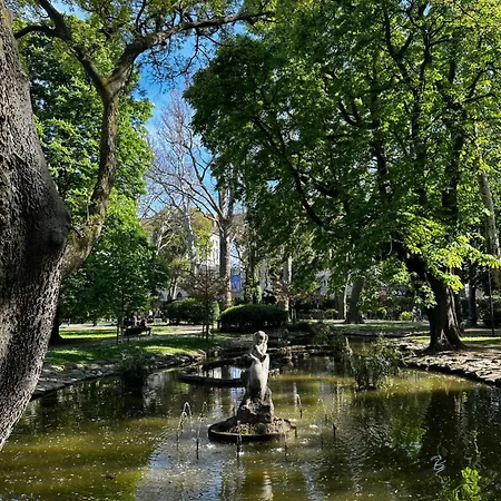 Ambra Park - Giulia 19 *