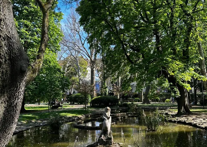 Ambra Park - Giulia 19 *